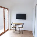 Katrca Bezigrad דירה