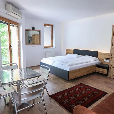 Katrca Bezigrad Liubliana