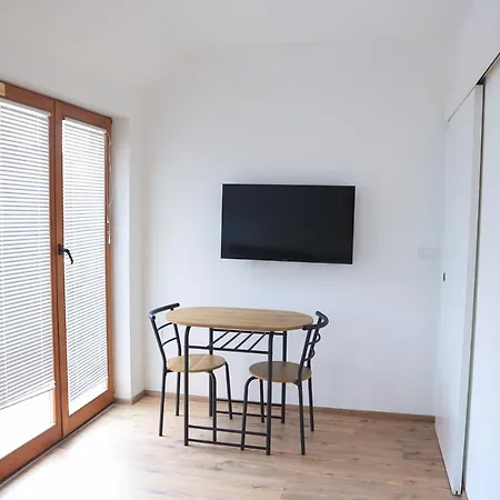Katrca Bezigrad Apartamento